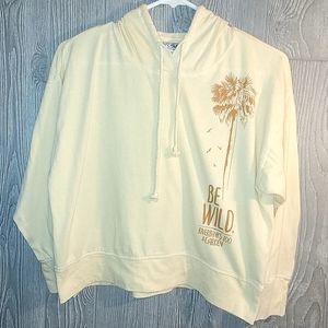 TECHSTYLES Riverbanks Zoo Pullover- SM